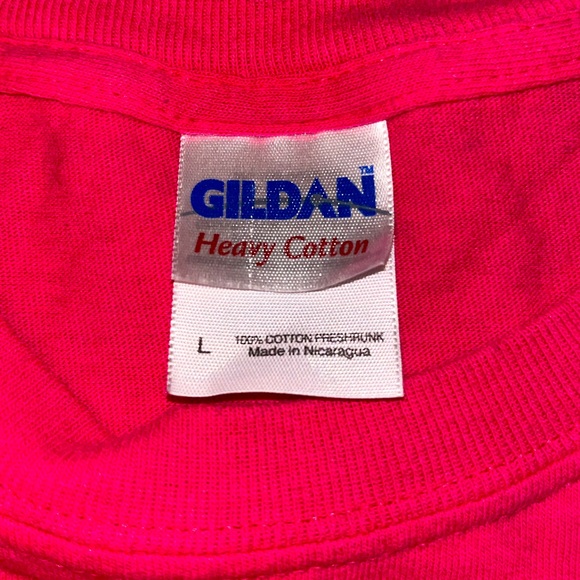 GILDAN Pink “Queen Creek Bulldogs Softball” T Shirt. Unisex. Size L. GUC. - Picture 4 of 4